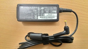 Jual Charger, Adaptor Laptop HP Compaq 19V 1.58A 30Watt Yogyakarta